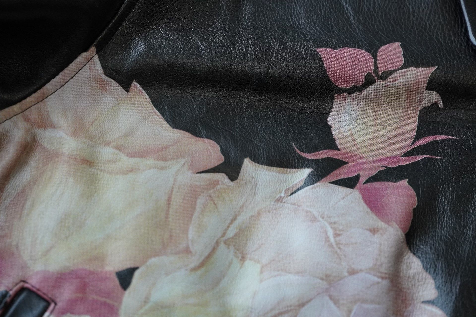 Yohji Yamamoto yohji yamamoto 1991 flower leather jacket Size US L / EU 52-54 / 3 - 3 Thumbnail