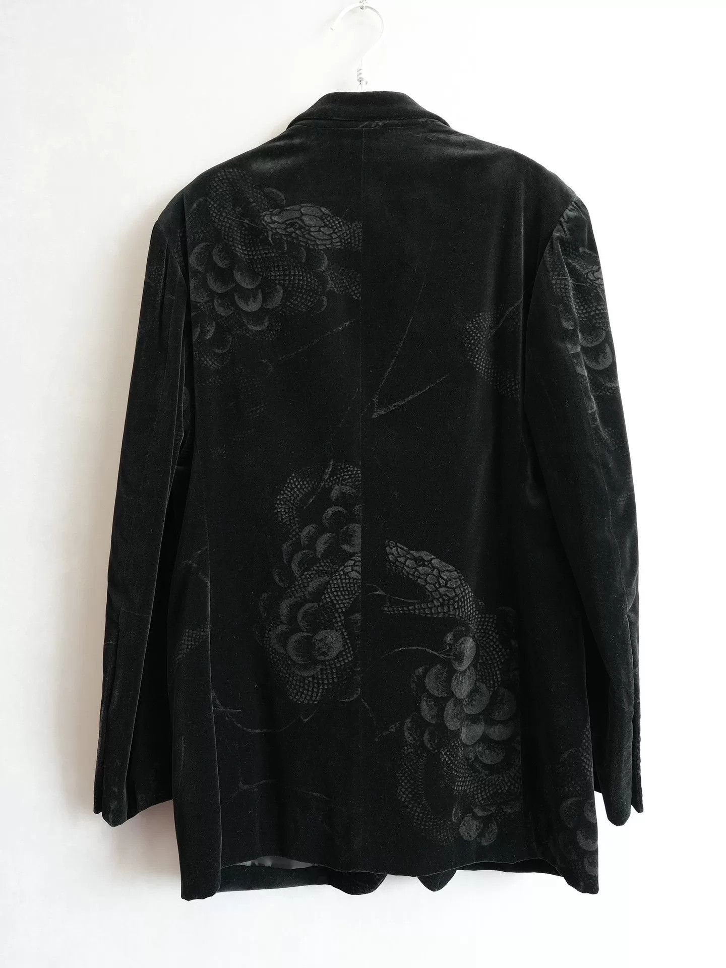 Yohji Yamamoto yohji yamamoto velvet jacket with grapes design Size US M / EU 48-50 / 2 - 2 Thumbnail