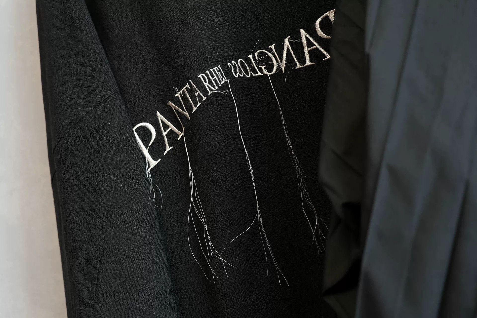 Yohji Yamamoto pleated embroidered jacket by yohji yamamoto Size M / US 6-8 / IT 42-44 - 7 Thumbnail