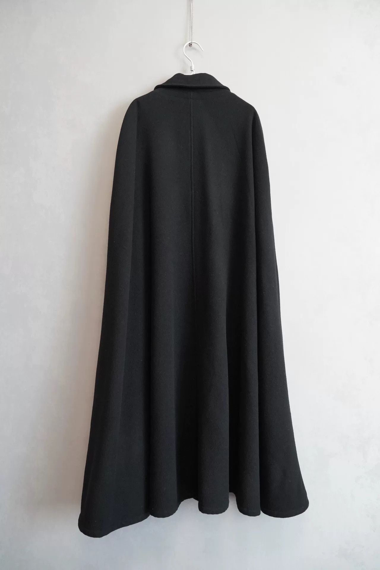 Yohji Yamamoto Yohji Yamamoto Artistic Cape Coat Size US L / EU 52-54 / 3 - 6 Thumbnail