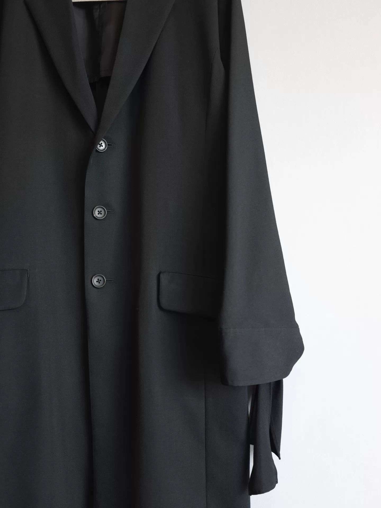 Yohji Yamamoto Yohji Yamamoto Black Coat with Tie Sleeves Size S / US 4 / IT 40 - 3 Thumbnail