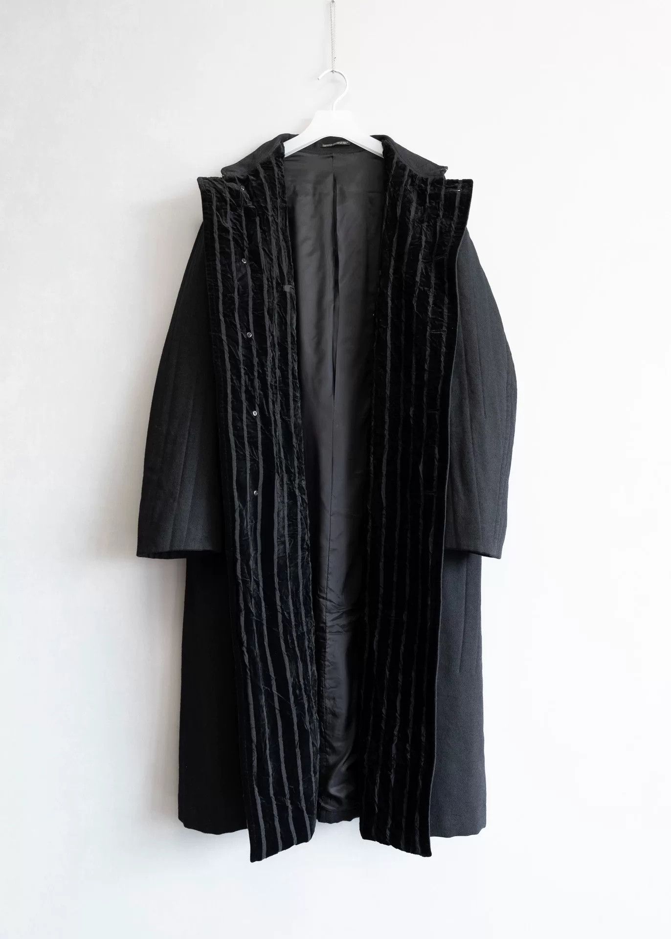 Yohji Yamamoto yohji yamamoto velvet striped coat Size US S / EU 44-46 / 1 - 3 Thumbnail