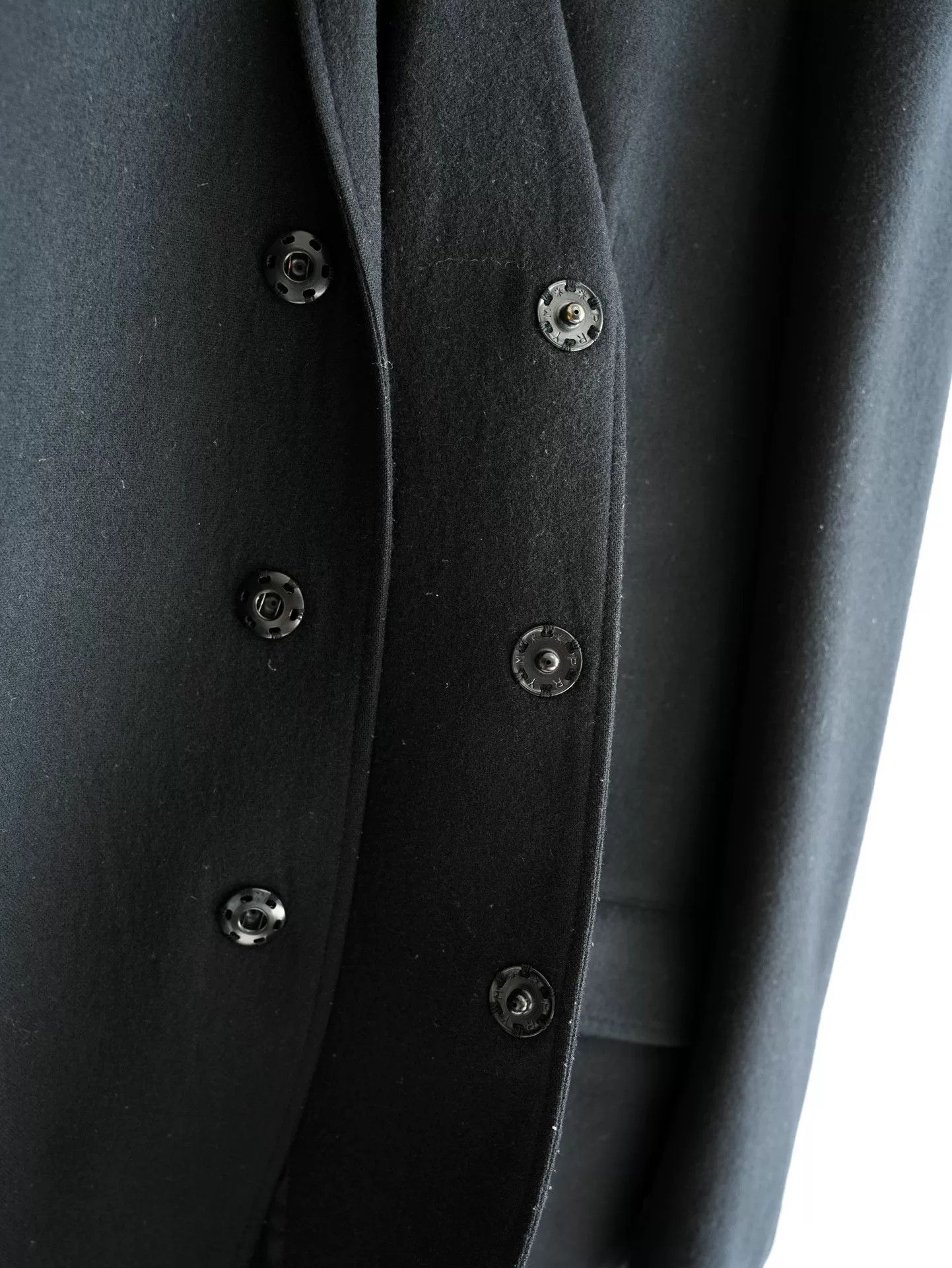 Yohji Yamamoto Yohji Yamamoto Button-Up Jacket with Dark Buttons Size US L / EU 52-54 / 3 - 4 Thumbnail