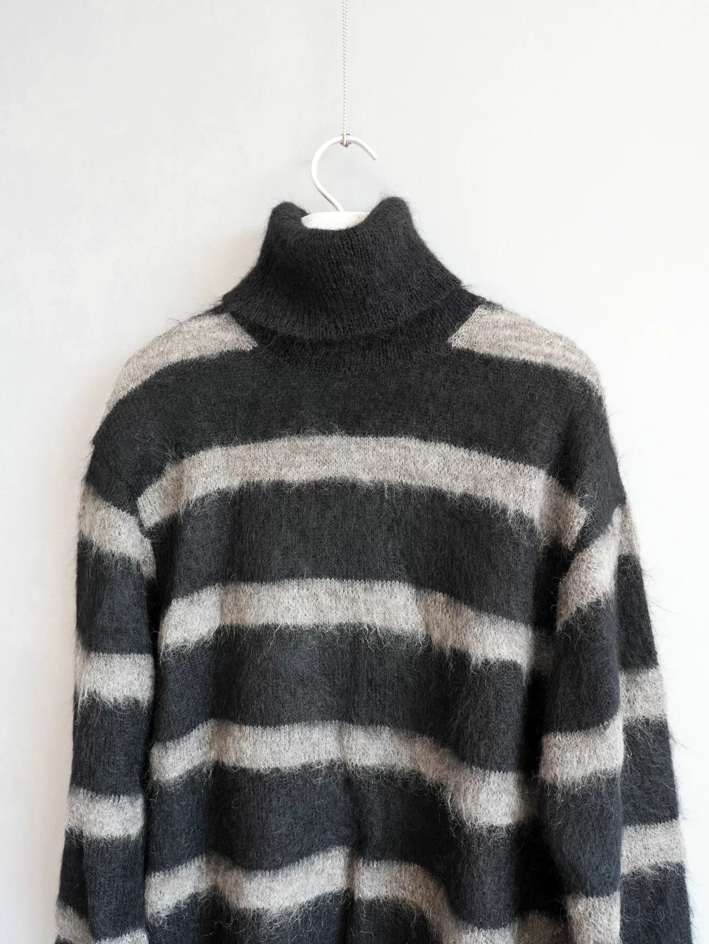 Yohji Yamamoto striped mohair turtleneck sweater by yohji yamamoto Size M / US 6-8 / IT 42-44 - 2 Thumbnail