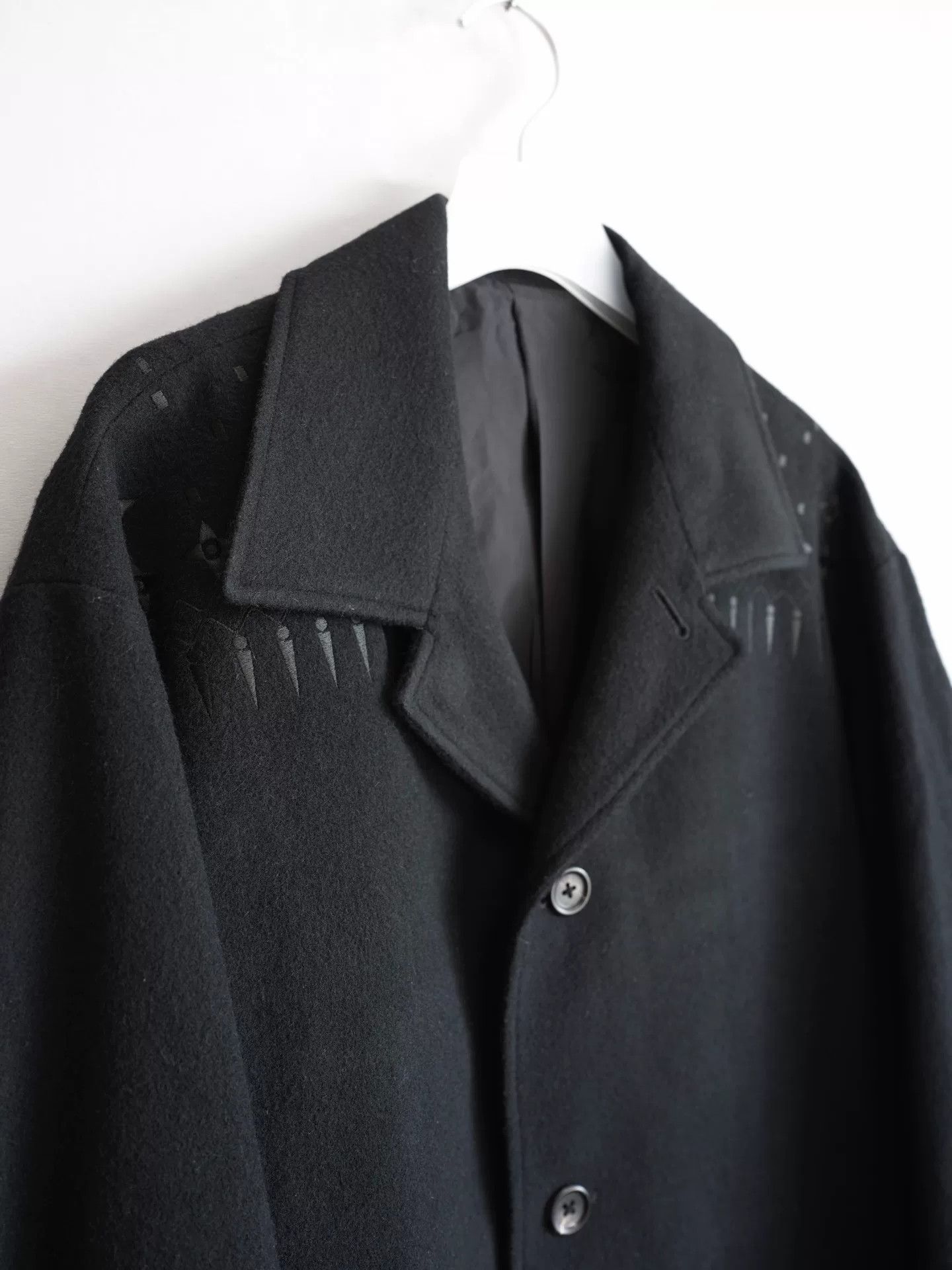 Yohji Yamamoto Yohji Yamamoto Embroidered Long Coat Size US M / EU 48-50 / 2 - 4 Thumbnail