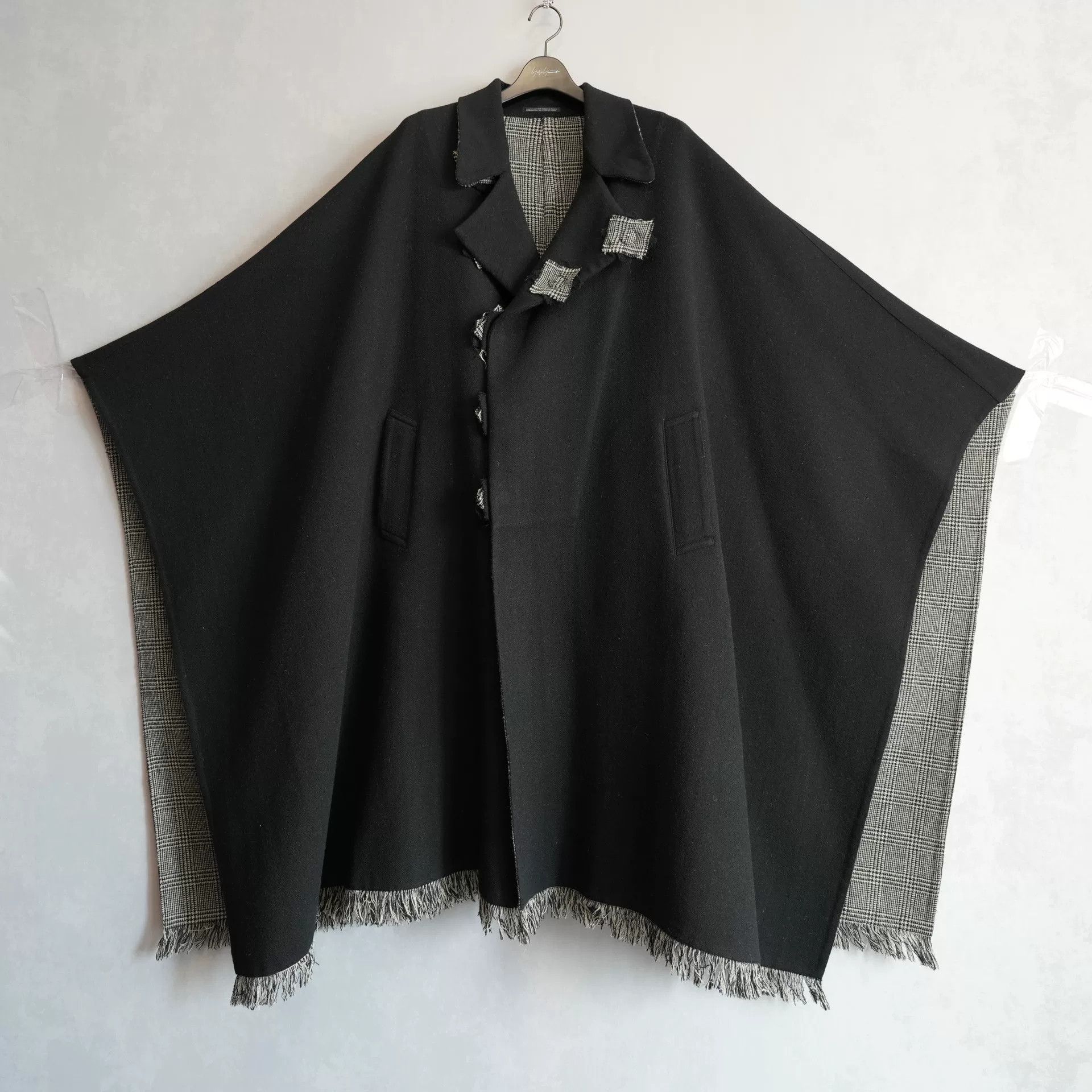 Yohji Yamamoto Yohji Yamamoto Plaid Cape Coat 21AW Size S / US 4 / IT 40 - 2 Thumbnail
