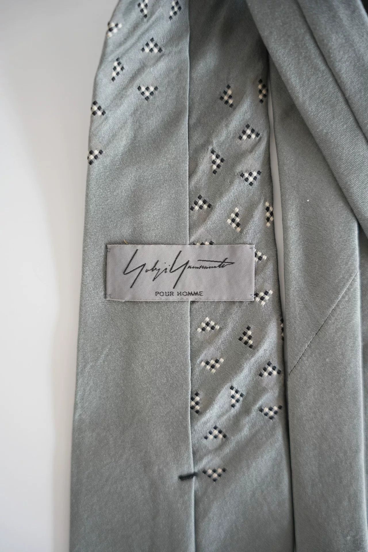 Yohji Yamamoto Yohji Yamamoto Gray Silk Tie Size ONE SIZE - 2 Thumbnail