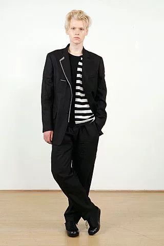 Yohji Yamamoto Yohji Yamamoto Black Suit Jacket for Men Size US S / EU 44-46 / 1 - 4 Thumbnail