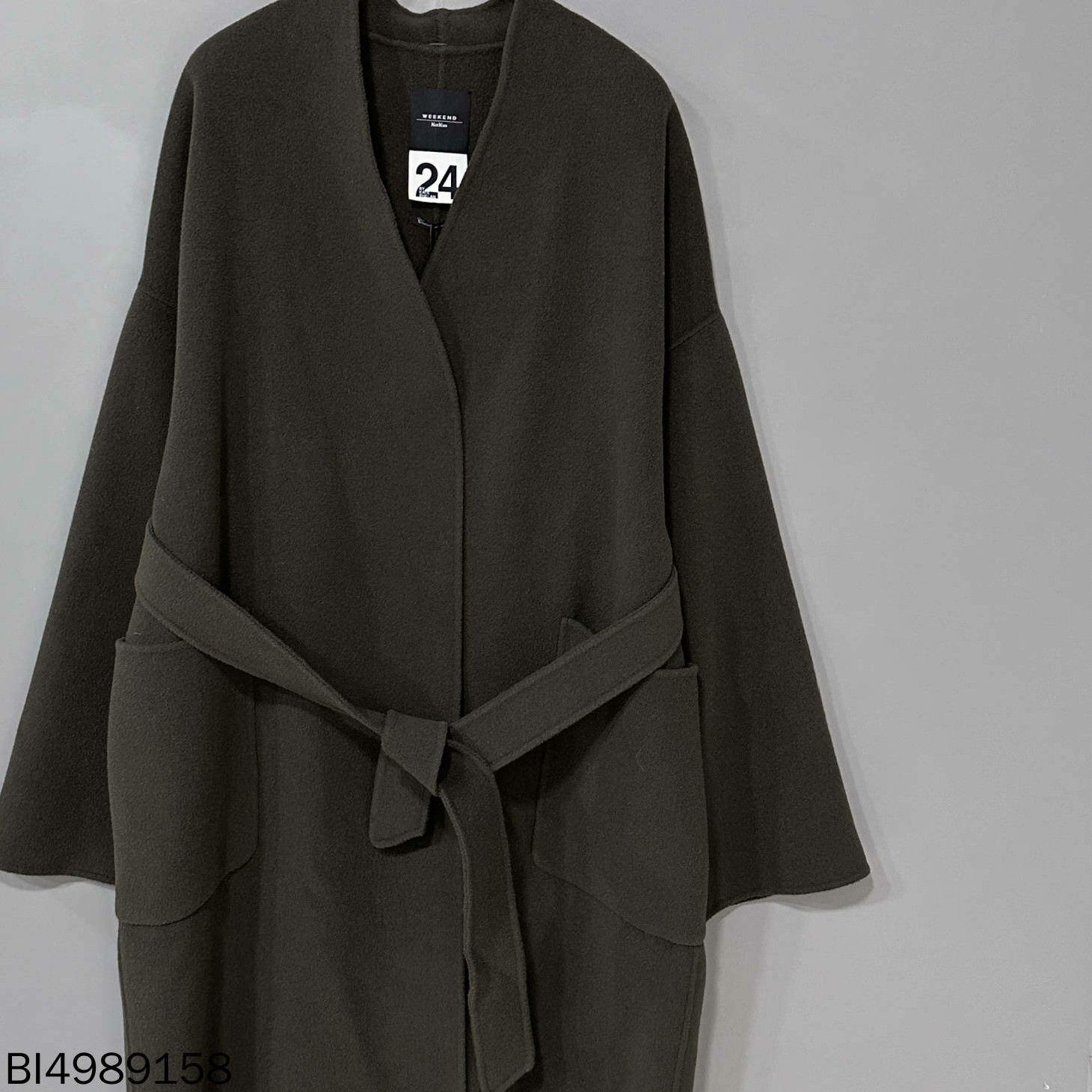 Max Mara olive green v-neck pure wool coat Size US M / EU 48-50 / 2 - 2 Thumbnail