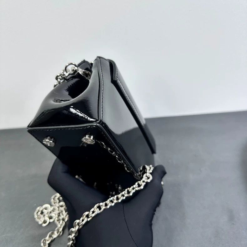 Vivienne Westwood Vivienne Westwood HAZEL Patent Leather Bag Size ONE SIZE - 5 Thumbnail