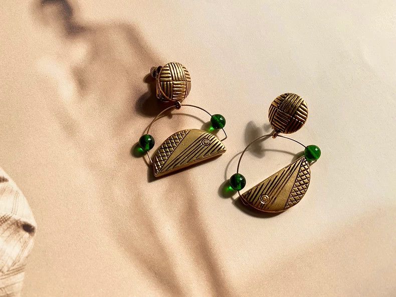 Kenzo 1986 Kenzo Green Glass Bead Earrings Size ONE SIZE - 3 Thumbnail