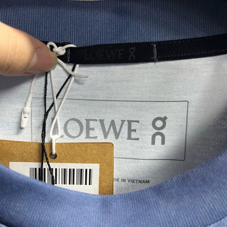 Loewe Loewe Blue Tie-Dye Logo Short Sleeve Size US L / EU 52-54 / 3 - 2 Thumbnail
