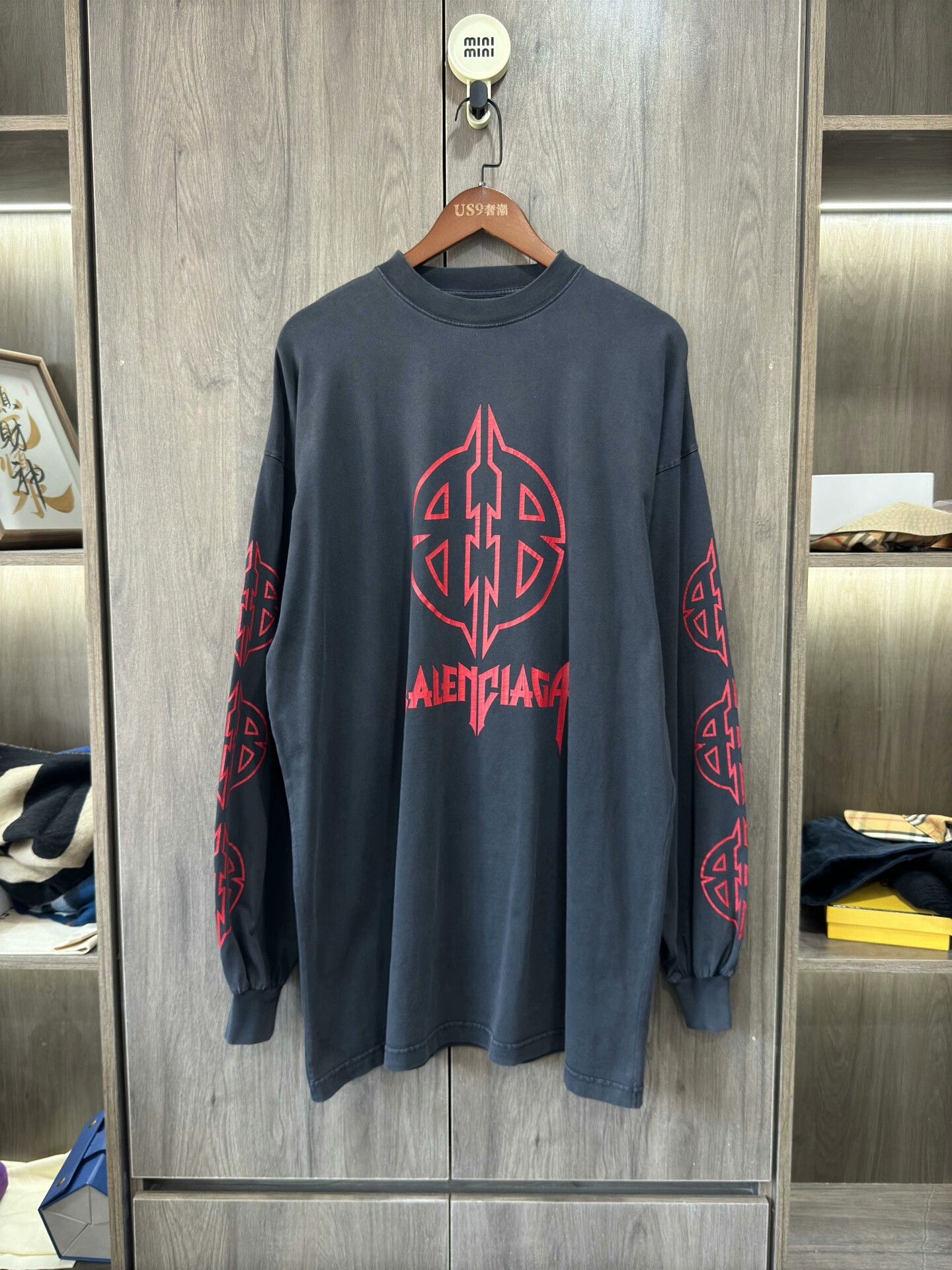 Balenciaga Balenciaga Bitcoin Distressed Longsleeve Size US S / EU 44-46 / 1 - 6 Thumbnail