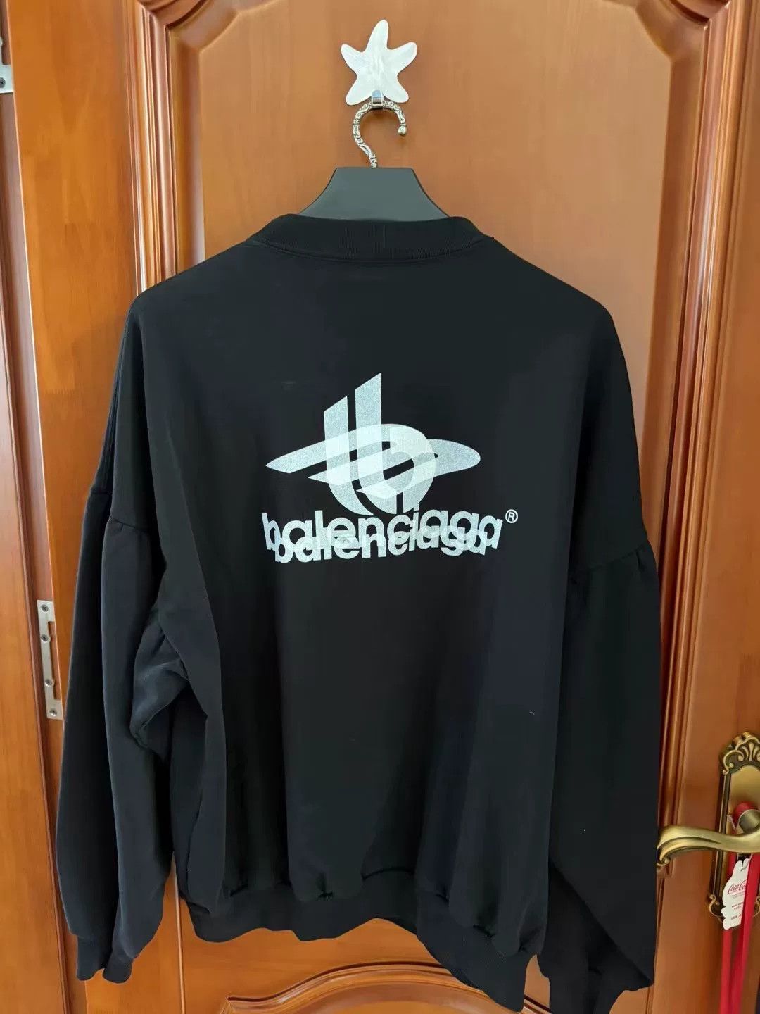 Balenciaga Balenciaga Phantom Logo Long Sleeve Size US XXL / EU 58 / 5 - 2 Thumbnail