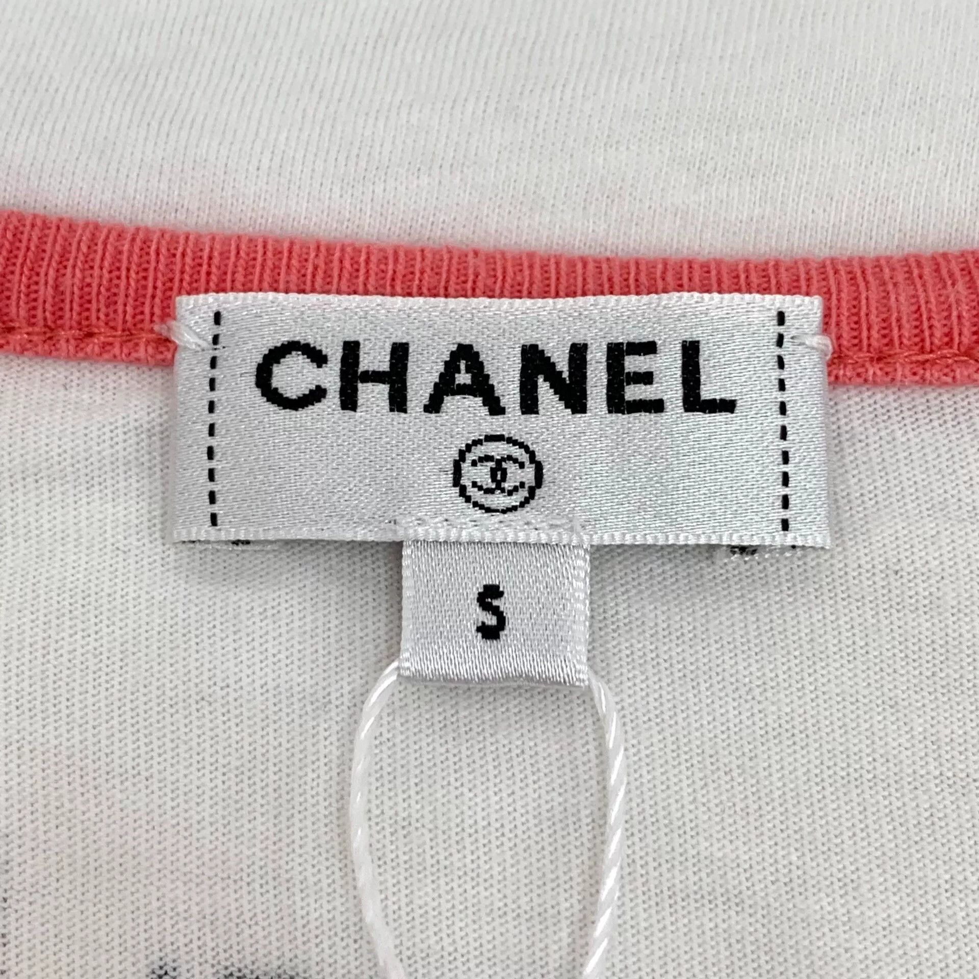 Chanel chanel cuba series logo print tshirt Size US S / EU 44-46 / 1 - 5 Thumbnail