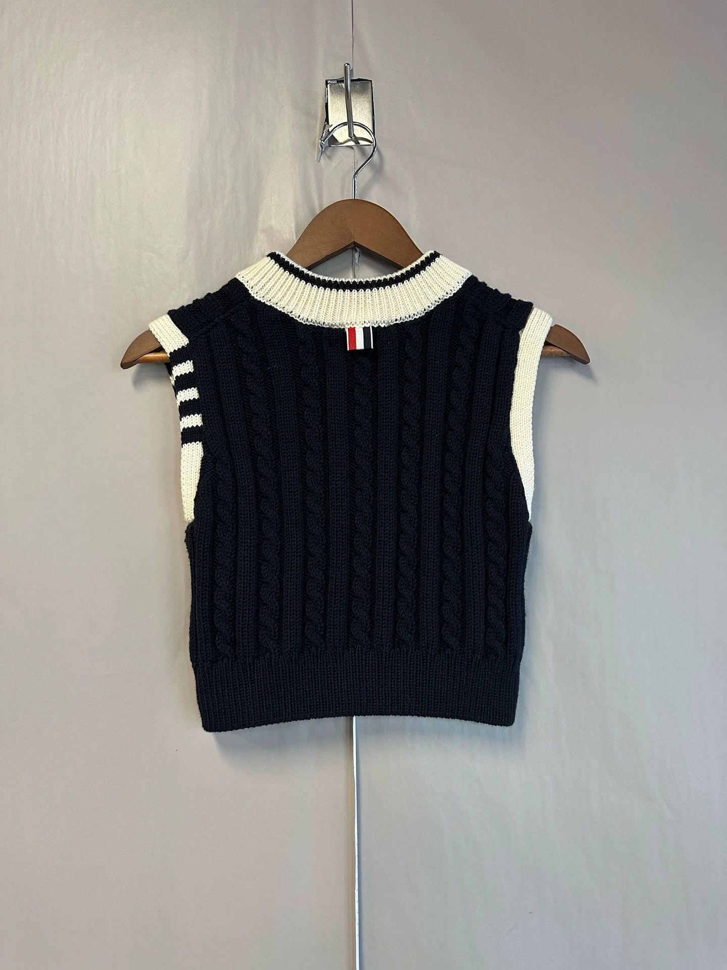 Thom Browne thom browne women's knitted vest size 38 Size US S / EU 44-46 / 1 - 2 Thumbnail