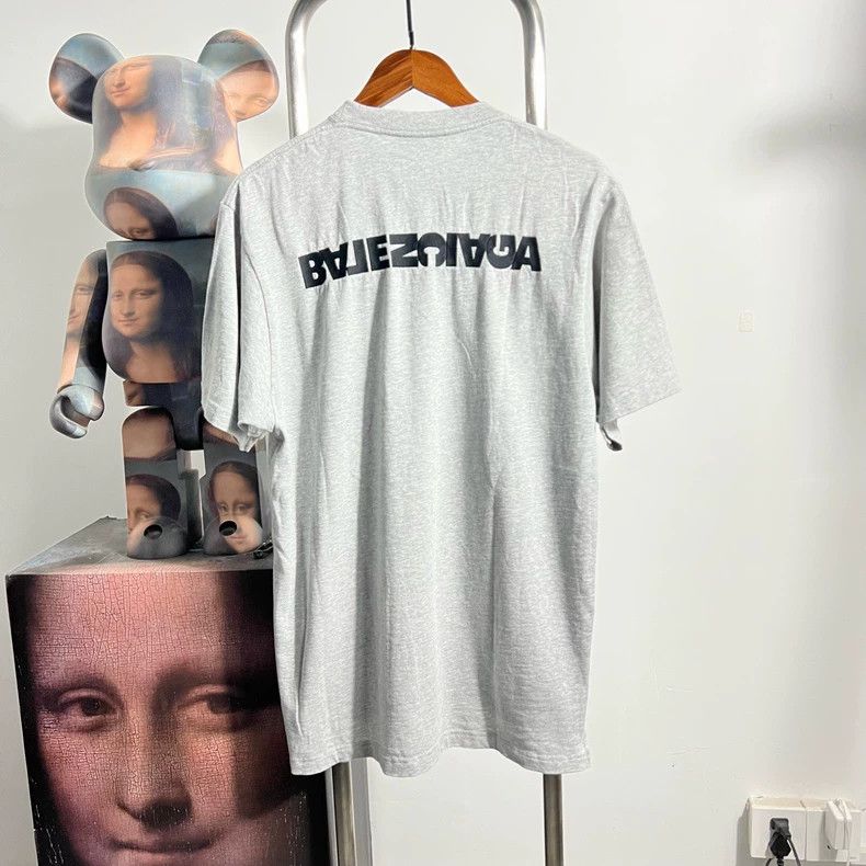 Balenciaga Balenciaga Inverted Logo Embroidered Tee Size US XS / EU 42 / 0 - 2 Thumbnail