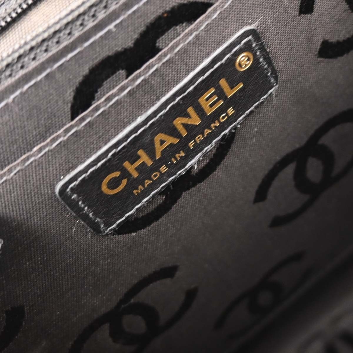 Chanel Chanel Surpique Classic Top Handle Flap Bag Quilted Lambskin Size ONE SIZE - 4 Thumbnail