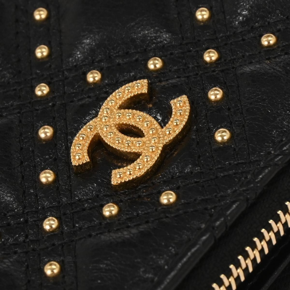 Chanel Chanel Double Zip Clutch with Chain Studded Quilted Leather Size ONE SIZE - 9 Thumbnail
