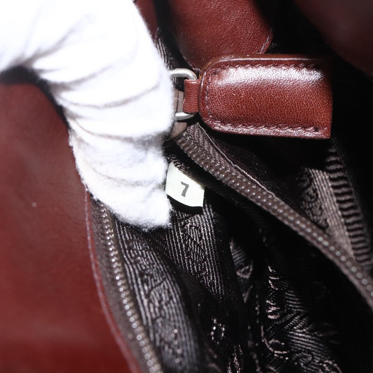 Prada Prada Vintage Shoulder Bag Leather Size ONE SIZE - 7 Thumbnail