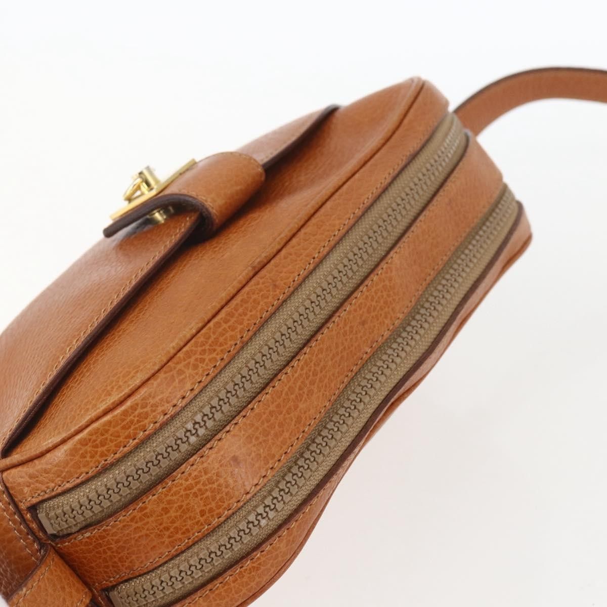Celine Celine Vintage Shoulder Bag Leather Size ONE SIZE - 14 Thumbnail