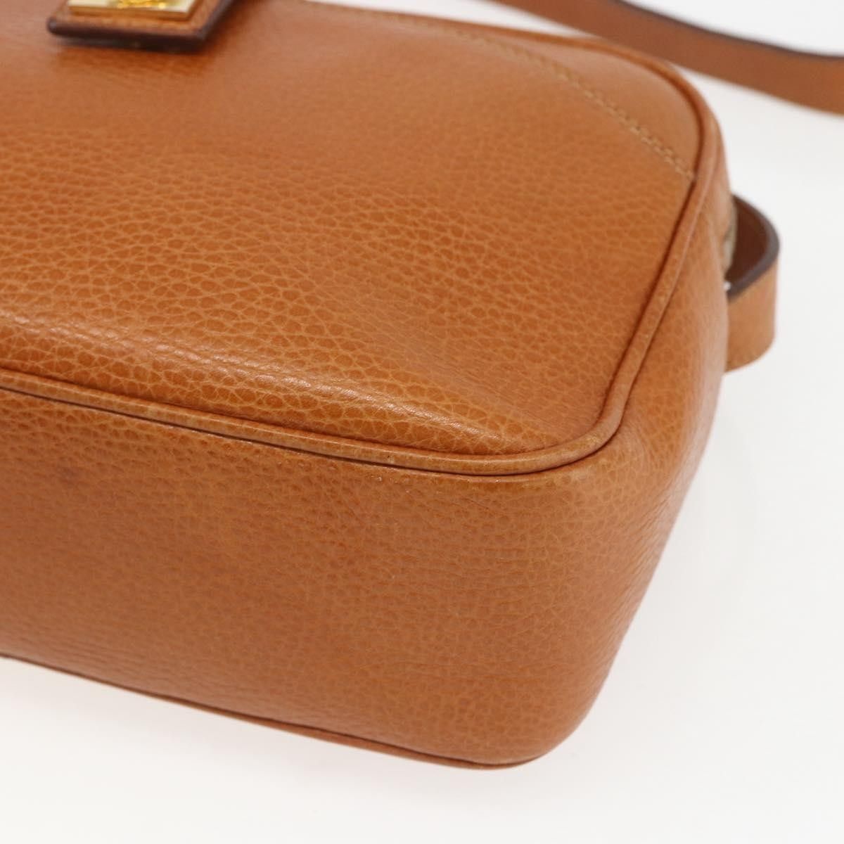 Celine Celine Vintage Shoulder Bag Leather Size ONE SIZE - 10 Thumbnail