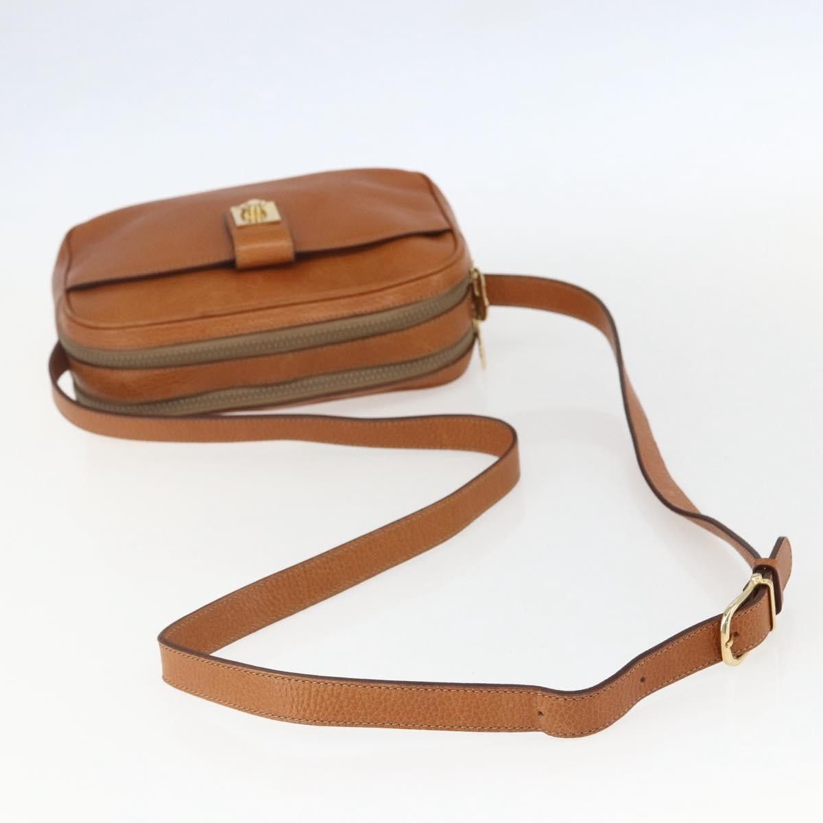 Celine Celine Vintage Shoulder Bag Leather Size ONE SIZE - 8 Thumbnail