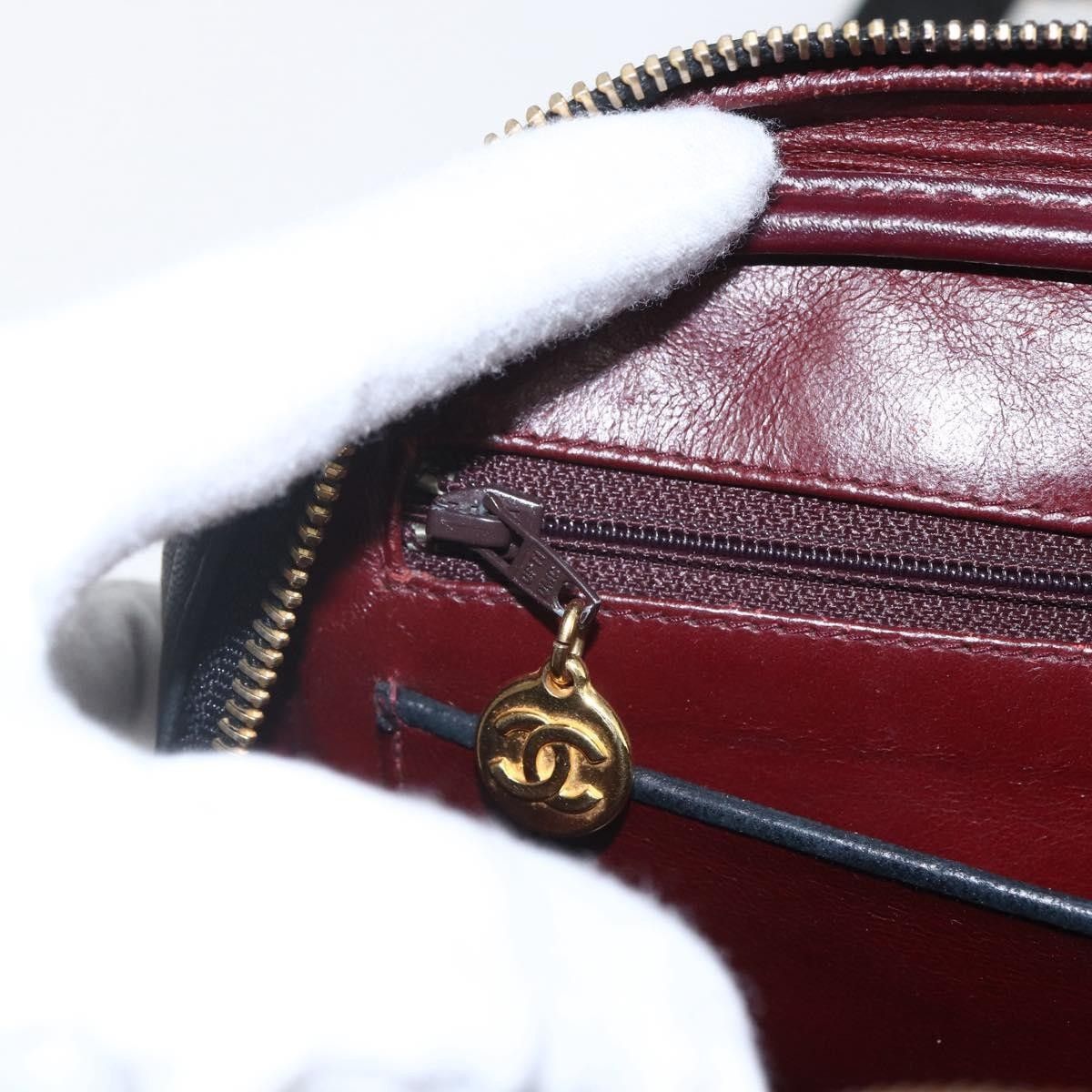 Chanel Chanel Vintage Camera Bag Quilted Leather Size ONE SIZE - 17 Thumbnail