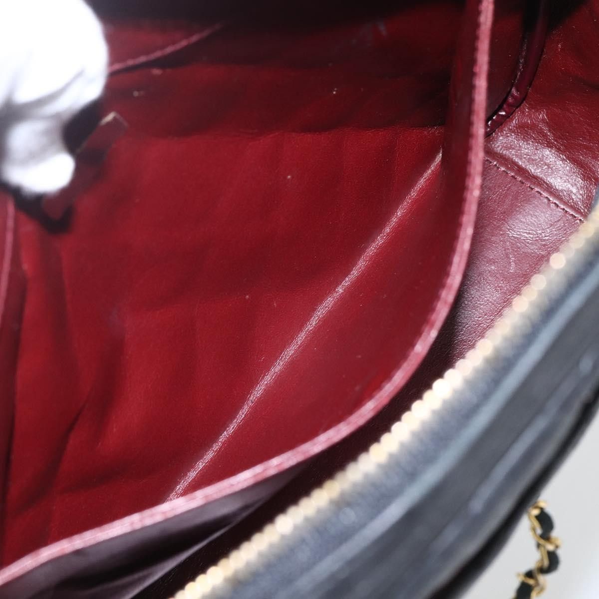 Chanel Chanel Vintage Camera Bag Quilted Leather Size ONE SIZE - 20 Thumbnail