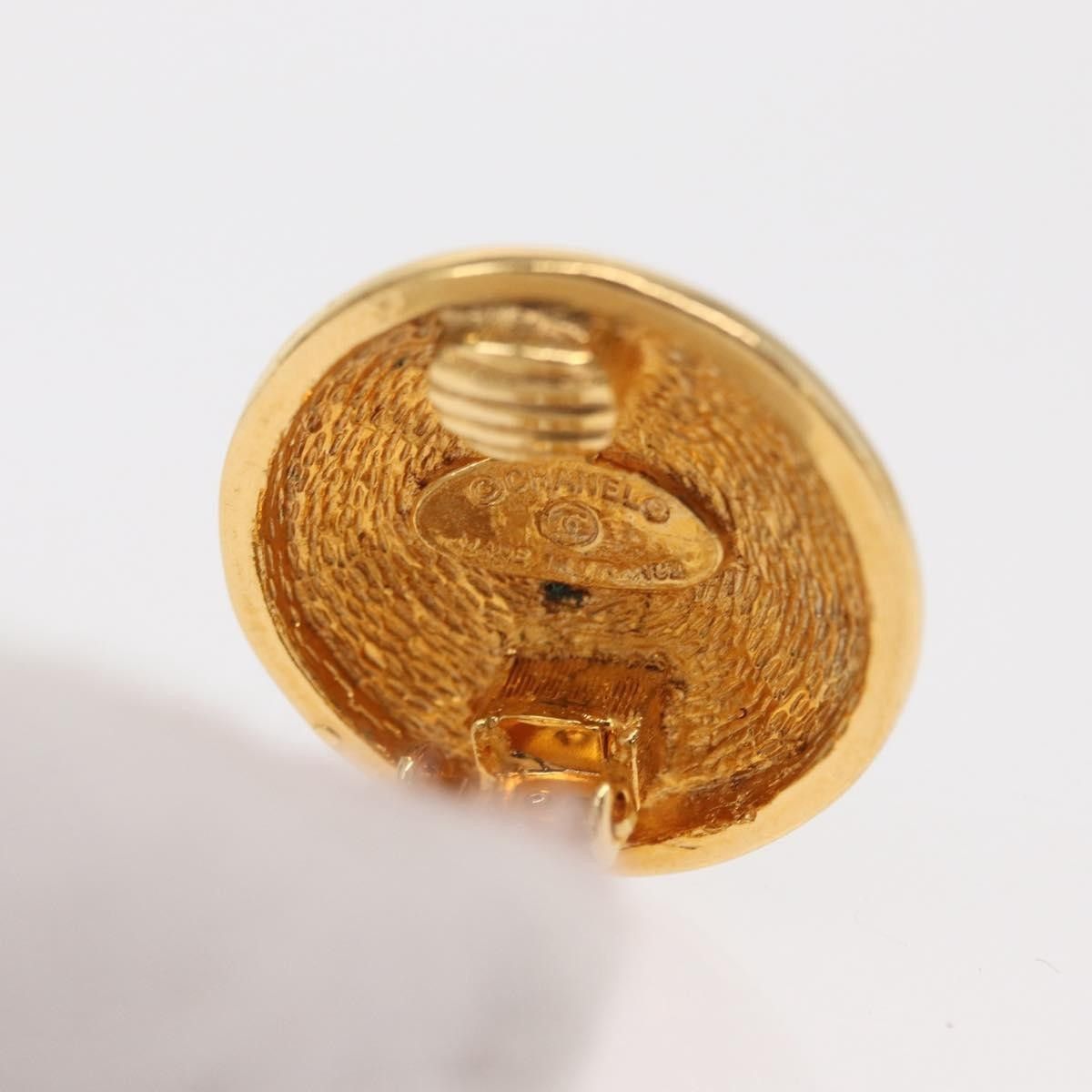 Chanel Chanel Vintage CC Round Clip-On Earrings Metal Size ONE SIZE - 8 Thumbnail