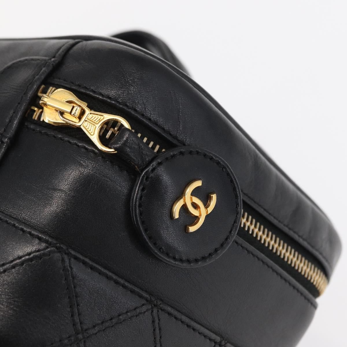Chanel Chanel Vintage Cosmetic Case Lambskin Size ONE SIZE - 17 Thumbnail
