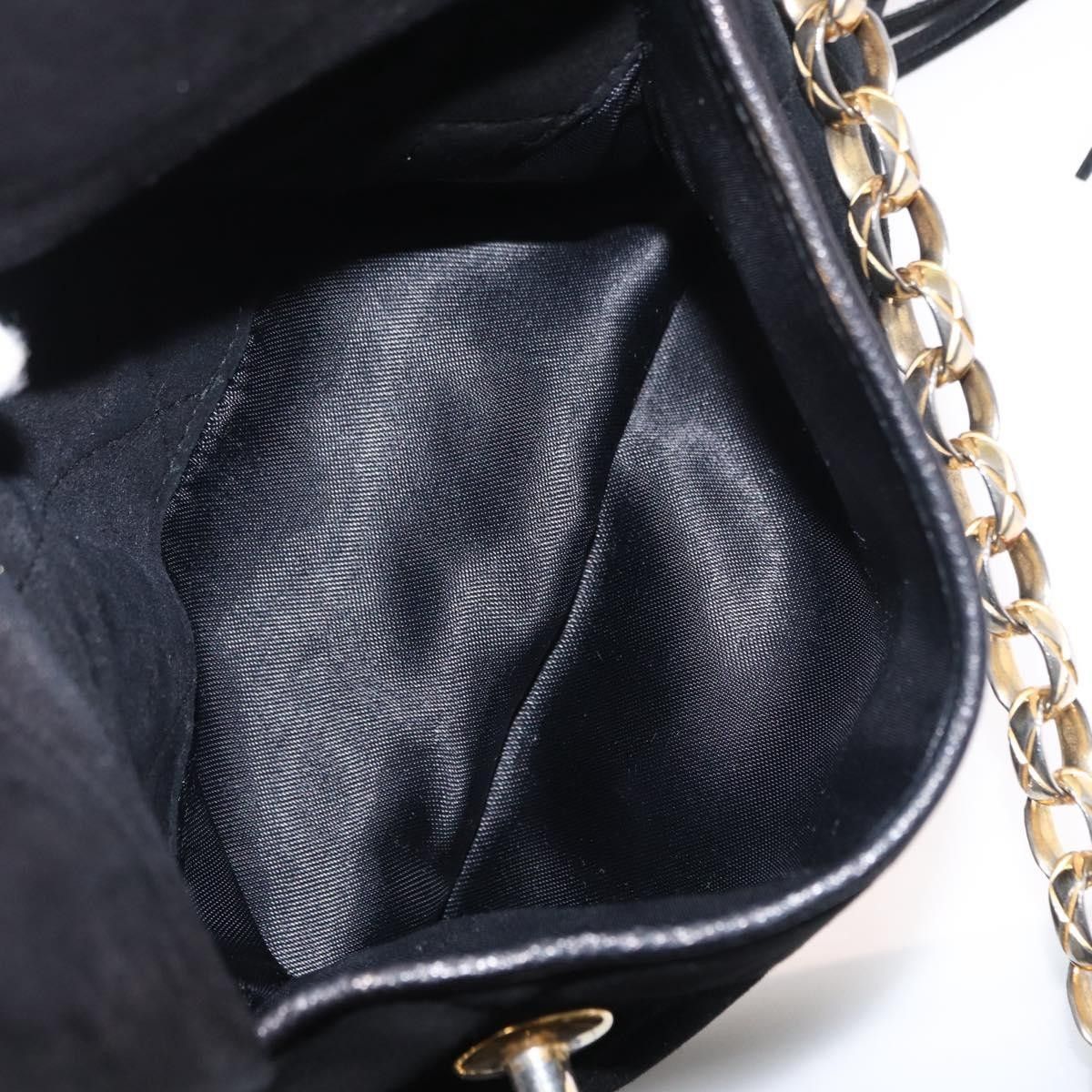 Chanel Chanel Vintage Front Pocket Camera Bag Quilted Suede Size ONE SIZE - 15 Thumbnail