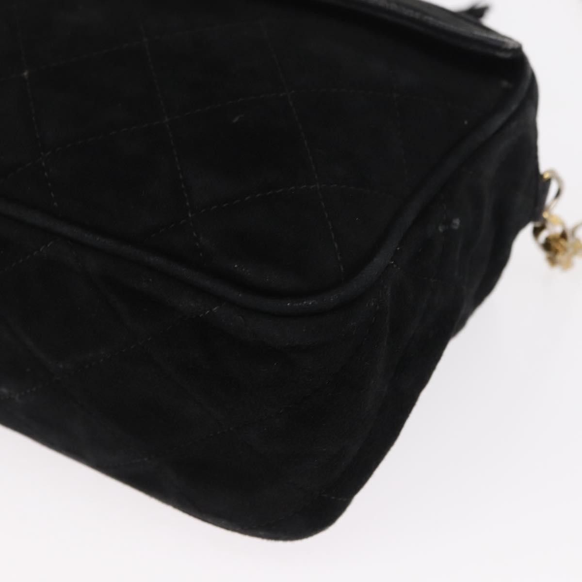 Chanel Chanel Vintage Front Pocket Camera Bag Quilted Suede Size ONE SIZE - 9 Thumbnail