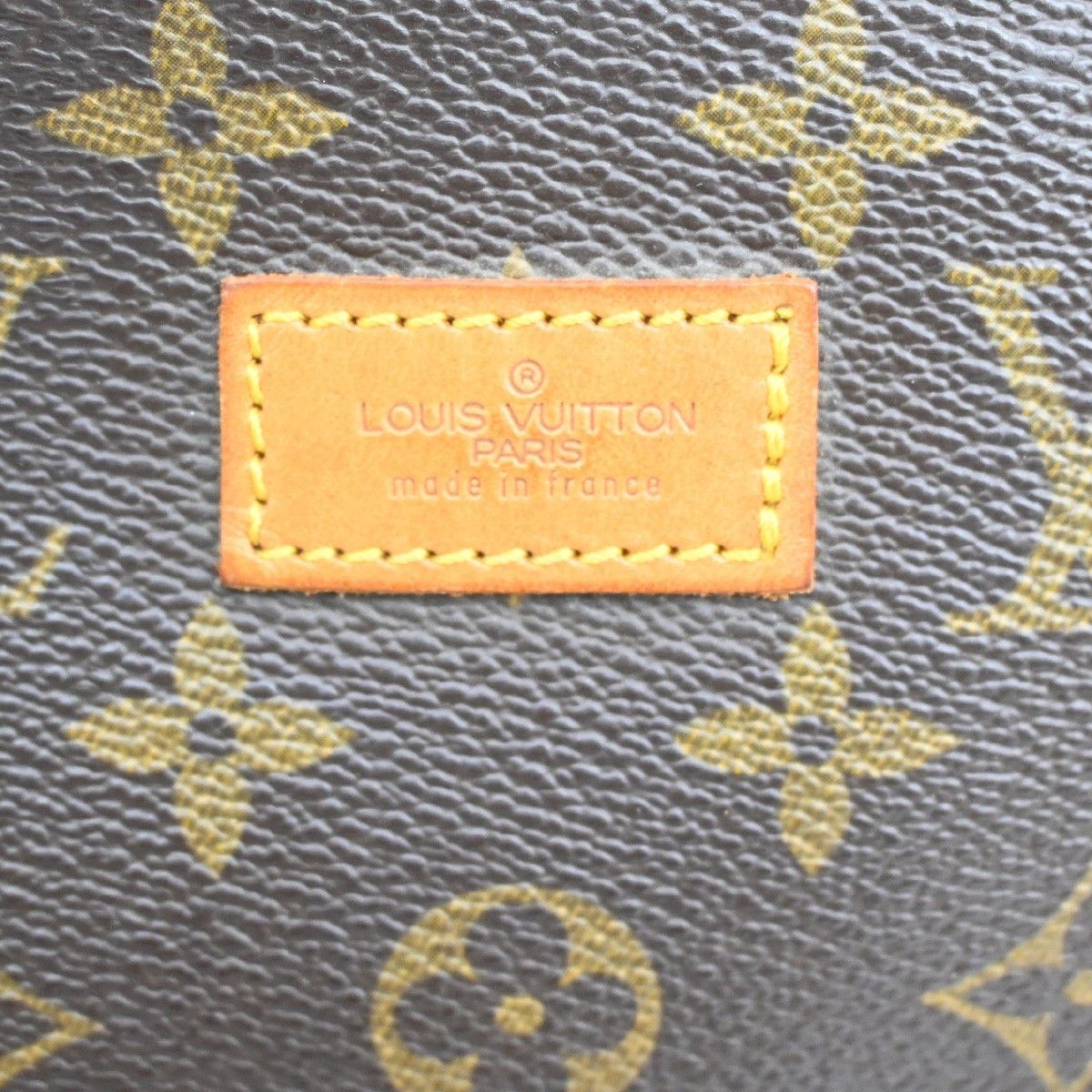 Louis Vuitton Louis Vuitton Saumur Handbag Monogram Canvas Size ONE SIZE - 7 Thumbnail