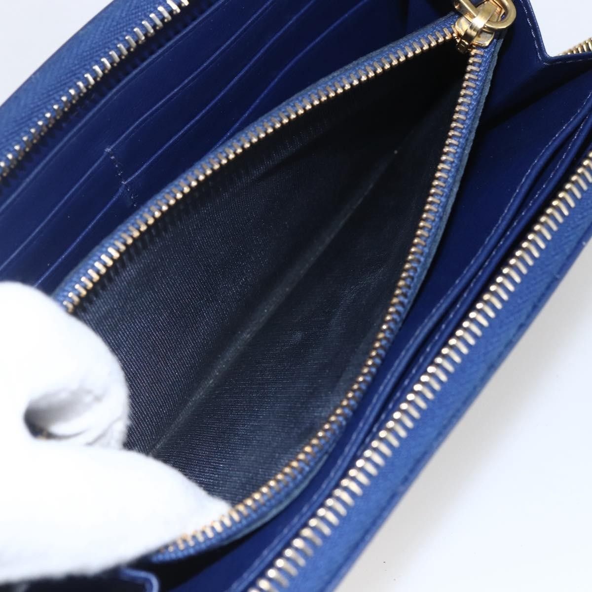 Prada Prada Zip Around Organizer Saffiano Leather with Applique Size ONE SIZE - 19 Thumbnail