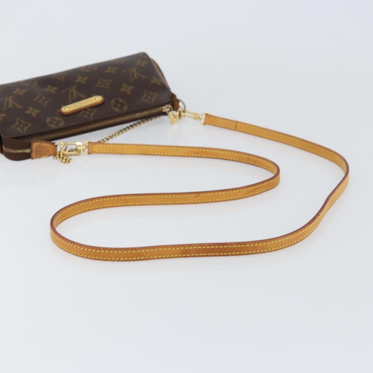 Louis Vuitton Louis Vuitton Eva Handbag Monogram Canvas Size ONE SIZE - 7 Thumbnail