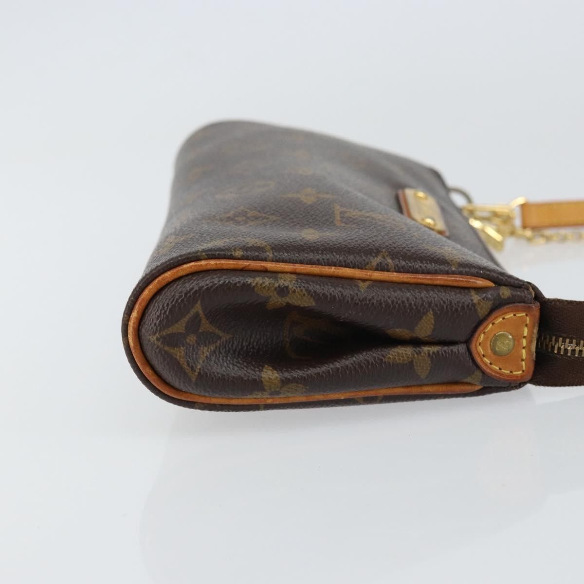 Louis Vuitton Louis Vuitton Eva Handbag Monogram Canvas Size ONE SIZE - 3 Thumbnail