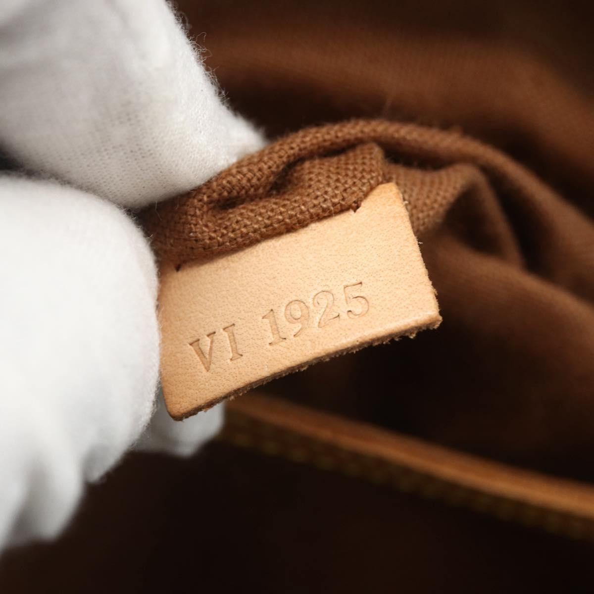 Louis Vuitton Louis Vuitton Alma Handbag Monogram Canvas Size ONE SIZE - 7 Thumbnail