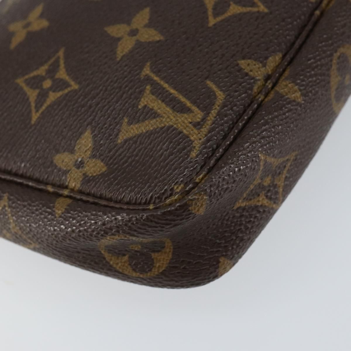 Louis Vuitton Louis Vuitton Pochette Accessoires Monogram Canvas Size ONE SIZE - 9 Thumbnail