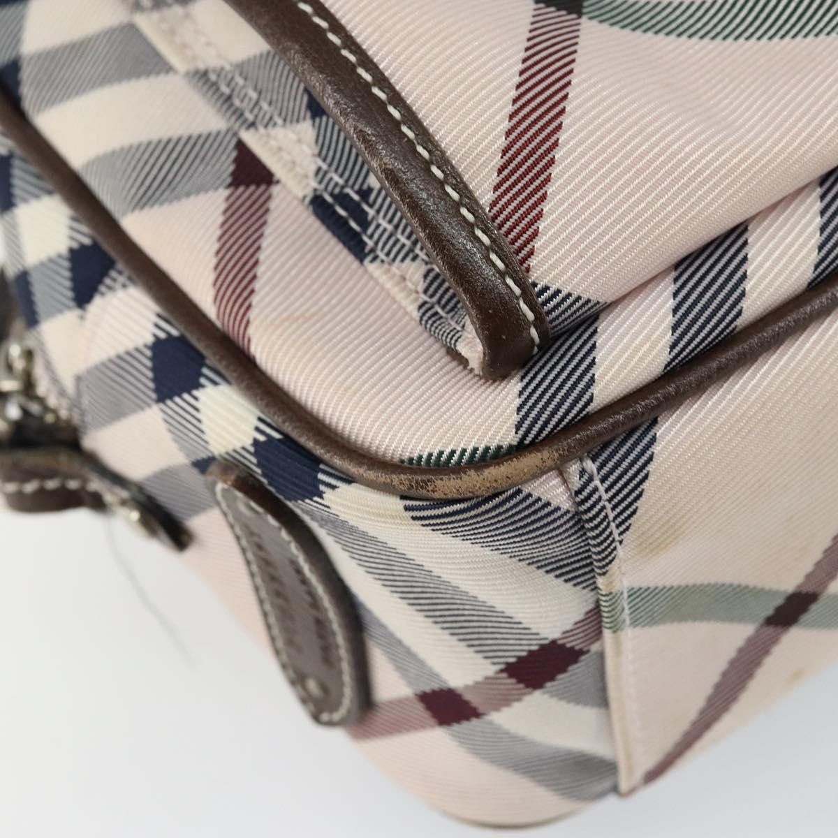 Burberry Burberry Nova Check Blue Label Nylon Size ONE SIZE - 10 Thumbnail