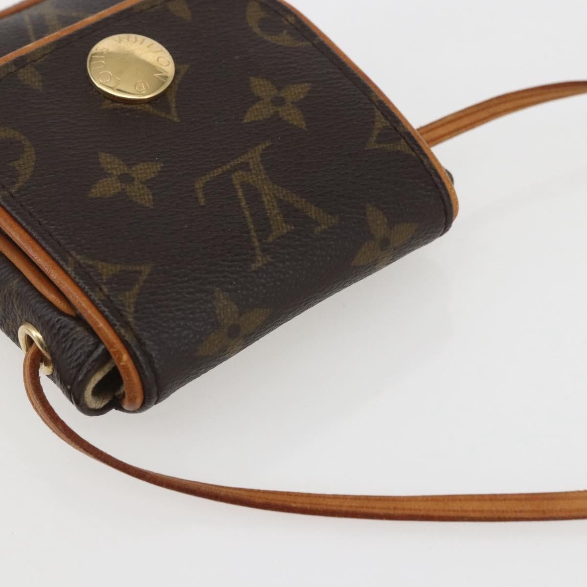Louis Vuitton Louis Vuitton Cancun Pochette Monogram Canvas Size ONE SIZE - 15 Thumbnail