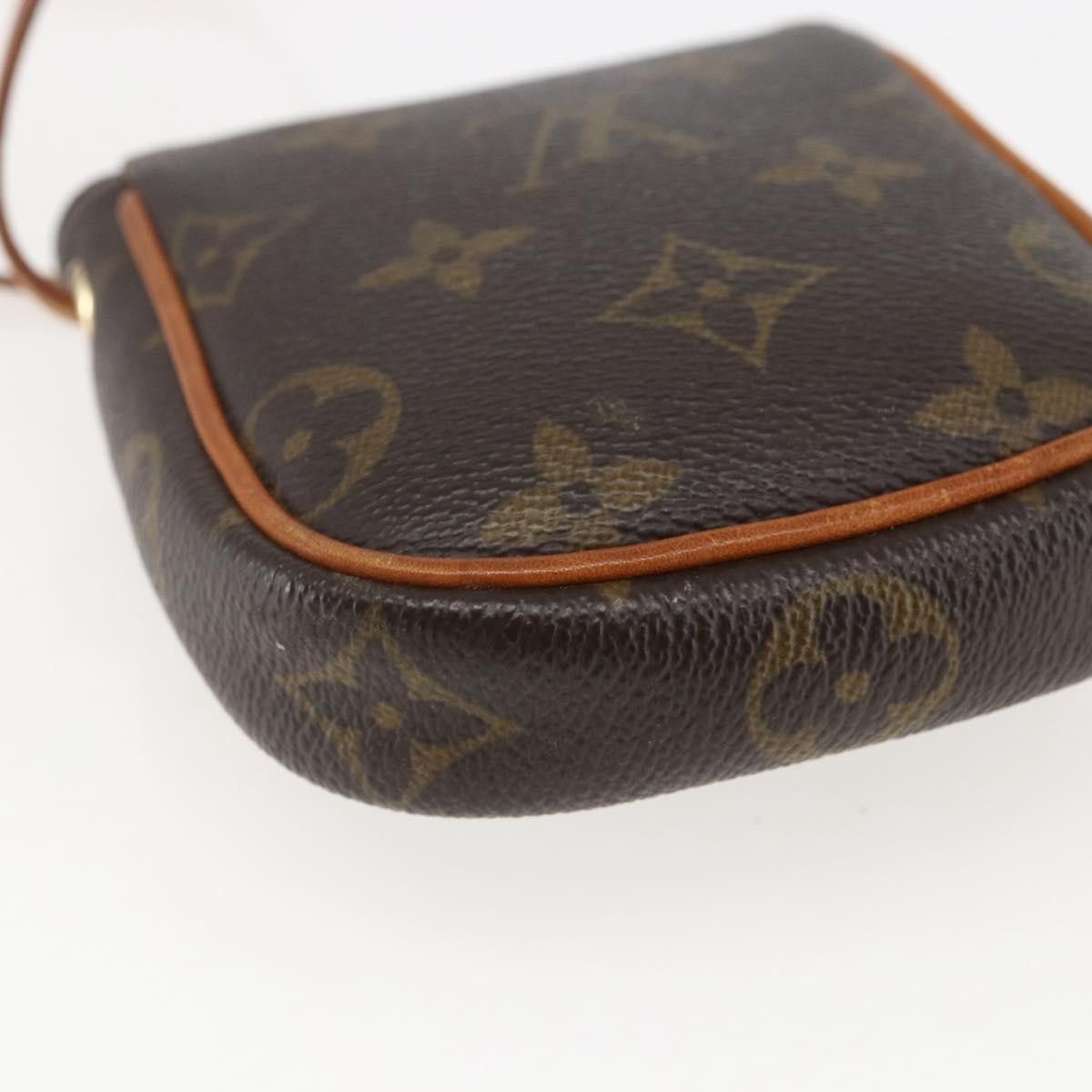 Louis Vuitton Louis Vuitton Cancun Pochette Monogram Canvas Size ONE SIZE - 12 Thumbnail