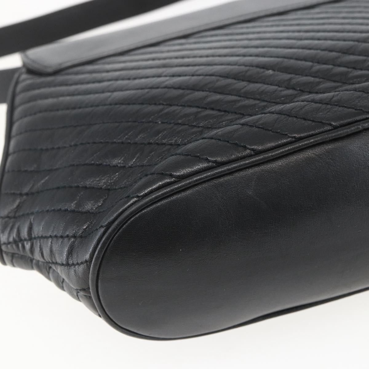 Celine Celine Vintage Shoulder Bag Leather Size ONE SIZE - 11 Thumbnail
