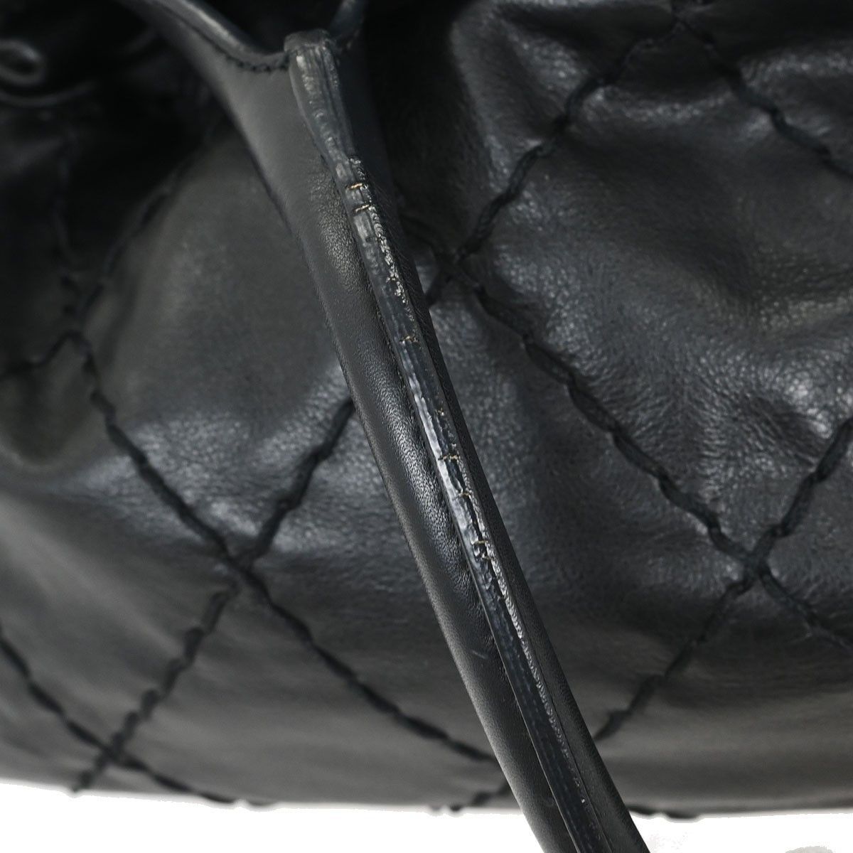 Chanel Chanel Expandable Zip Around Frame Bag Quilted Leather Size ONE SIZE - 6 Thumbnail