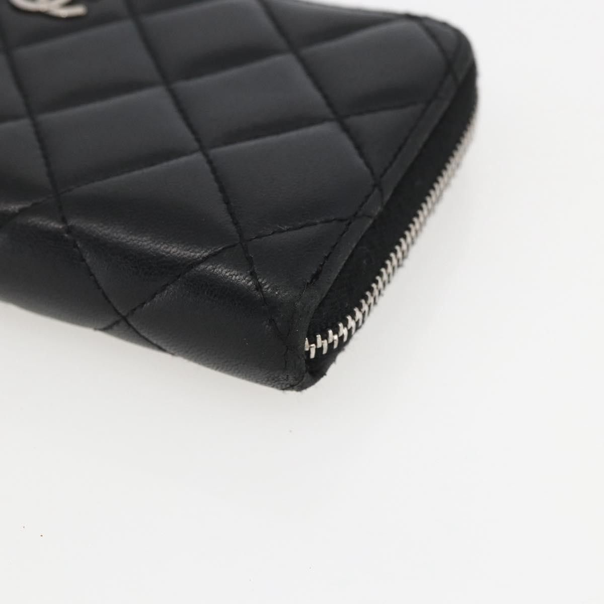 Chanel Chanel Zip Around Organizer Quilted Lambskin Size ONE SIZE - 8 Thumbnail