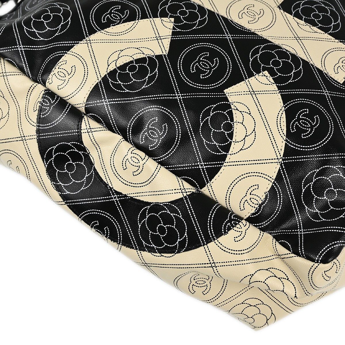 Chanel Chanel Logo Camellia Shopping Tote Printed Coated Canvas Size ONE SIZE - 9 Thumbnail