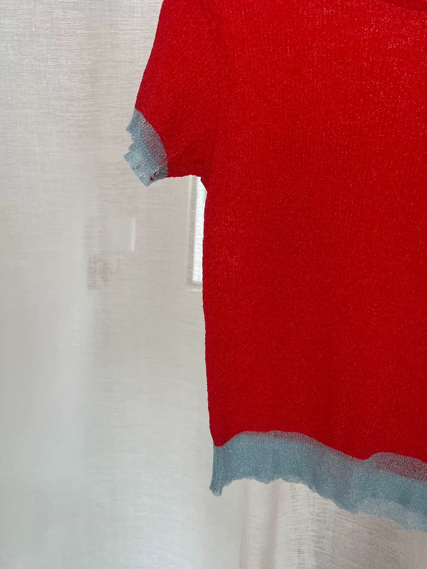 Comme des Garcons red short sleeve color-blocked top Size US M / EU 48-50 / 2 - 4 Thumbnail