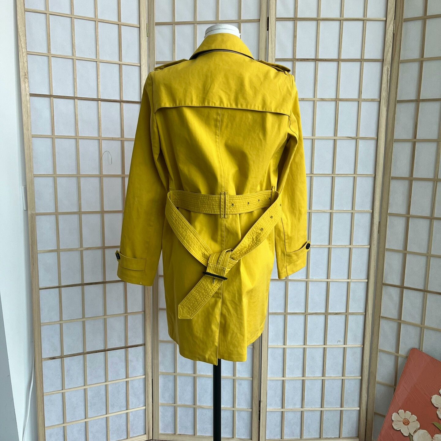 Burberry Burberry Yellow Coat UK6 Size 99 New Size US XS / EU 42 / 0 - 2 Thumbnail