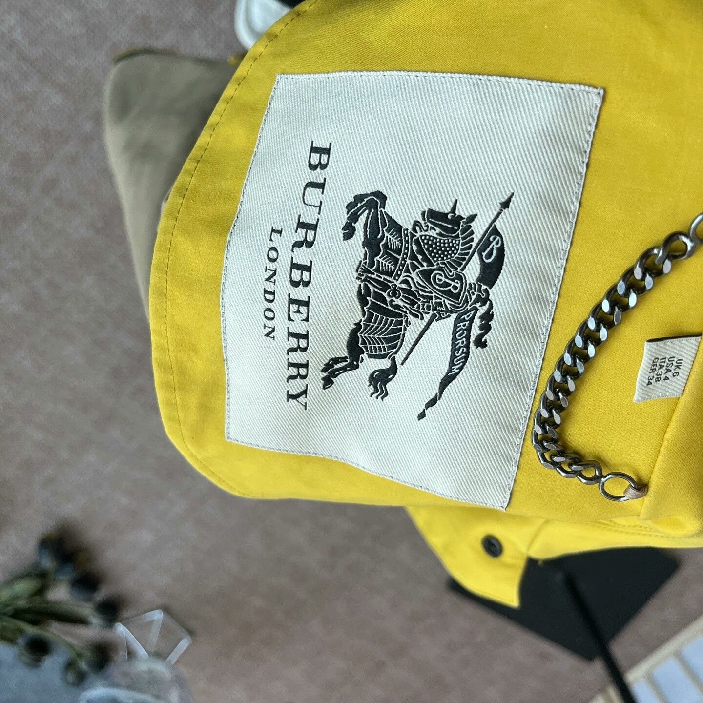 Burberry Burberry Yellow Coat UK6 Size 99 New Size US XS / EU 42 / 0 - 3 Thumbnail