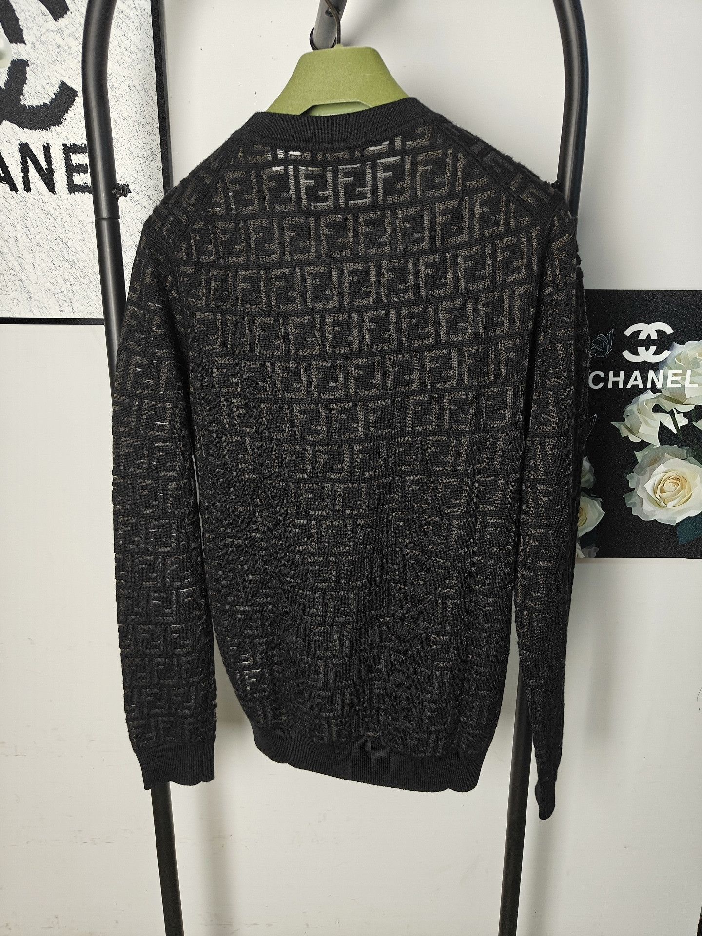 Fendi fendi all-over print wool sweater Size US M / EU 48-50 / 2 - 2 Thumbnail
